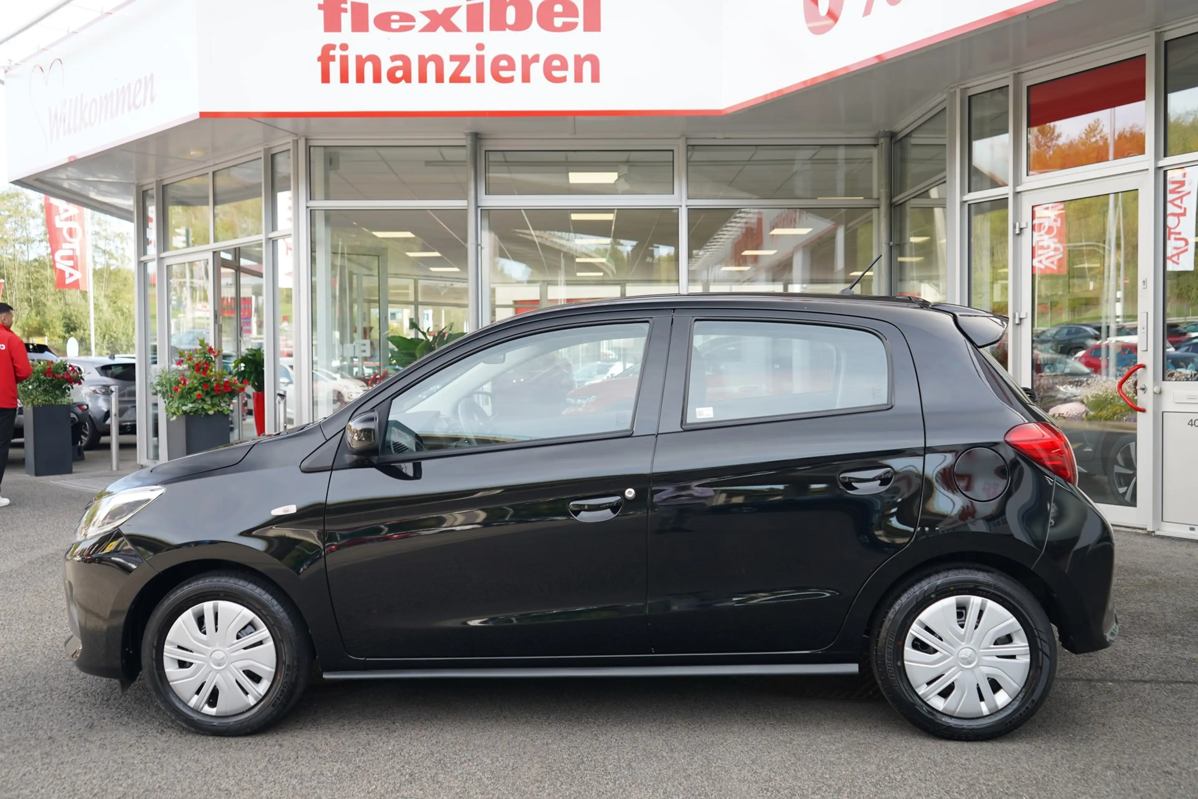Mitsubishi Space Star 1.2 Tagfahrlicht AUX — photo 5