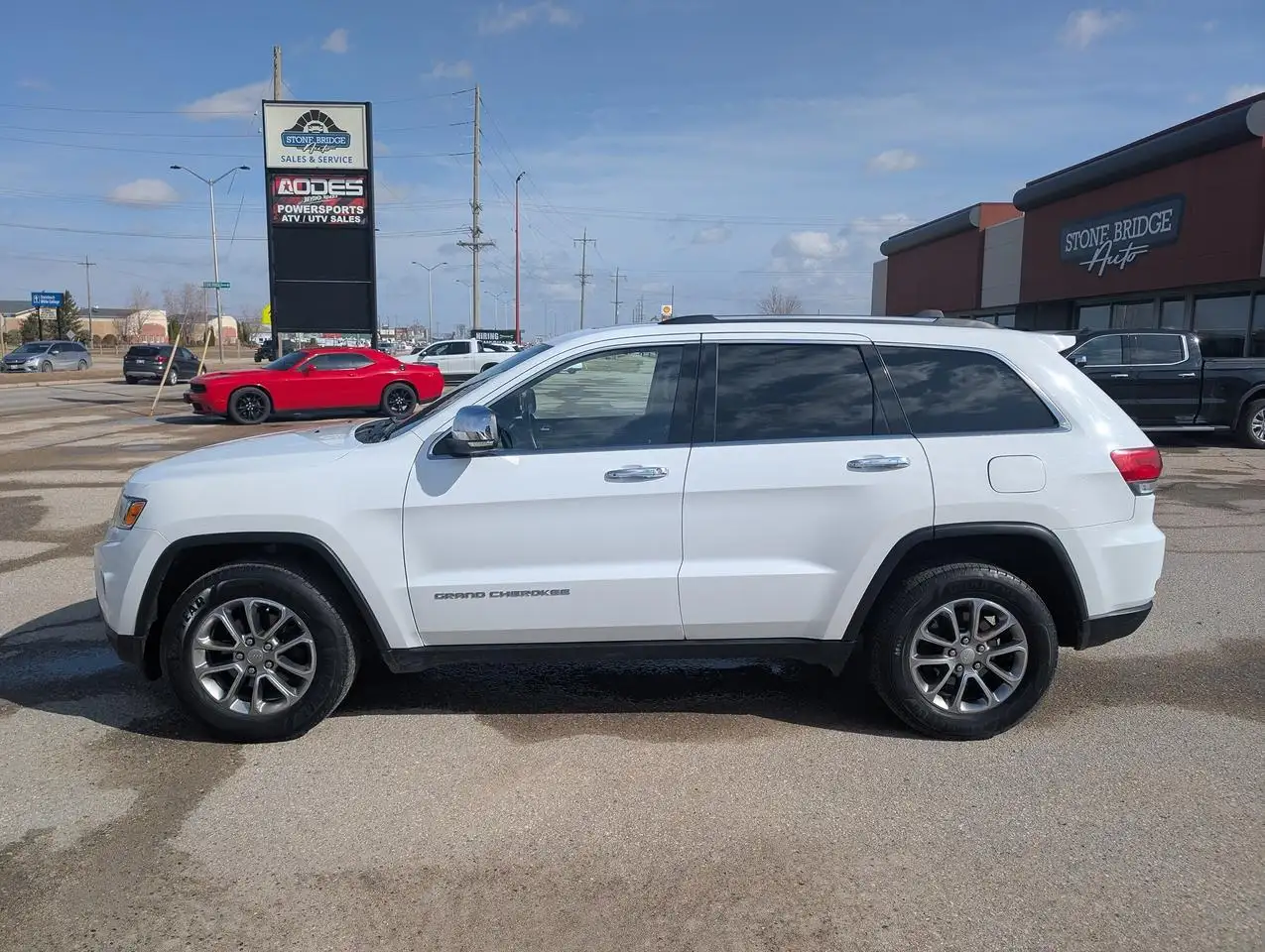 Jeep Grand Cherokee снимка Jeep Grand Cherokee