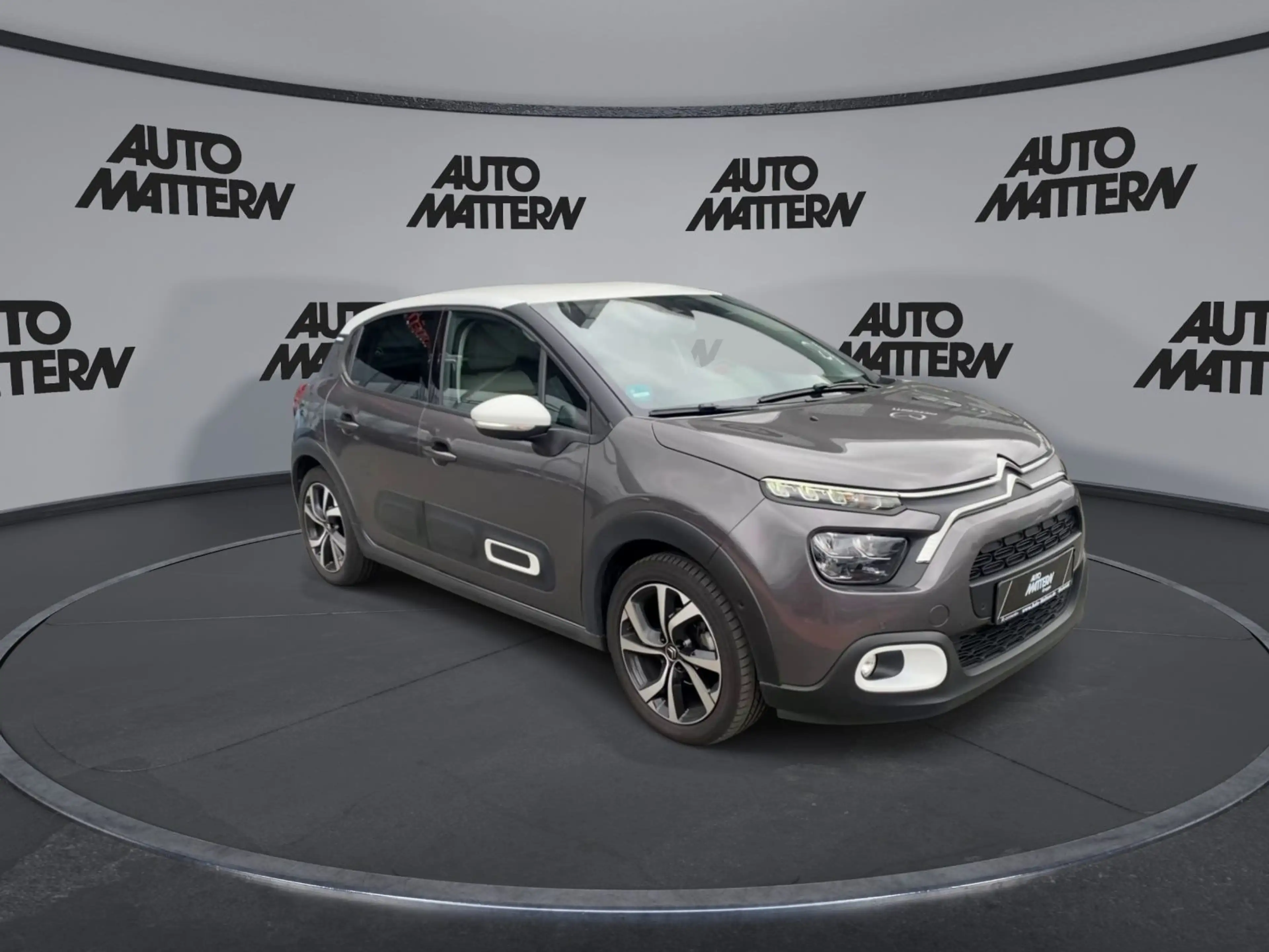 Citroen C3 1.2 PureTech 110 Shine Pack Stop&Start — photo 2