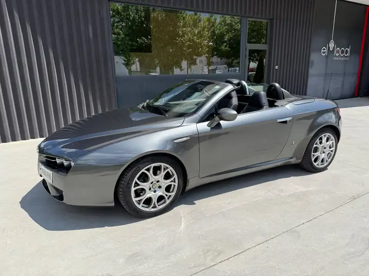 Alfa Romeo Brera 2.2 JTS 2007, foto 2