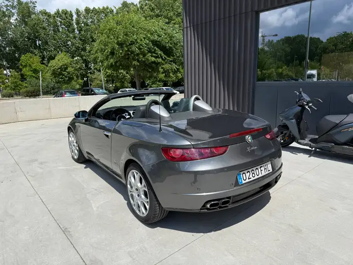 Alfa Romeo Brera 2.2 JTS 2007, foto 3