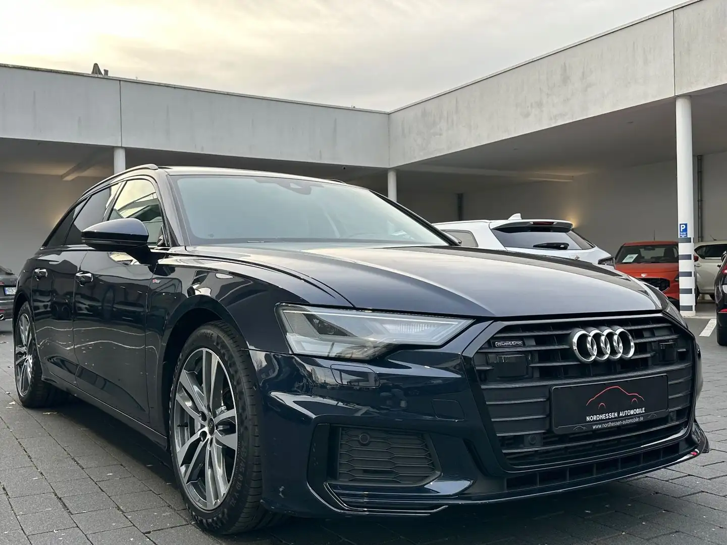 Audi A6 Avant 55 TFSI quattro S line | Sitzlüftung Blau - 2