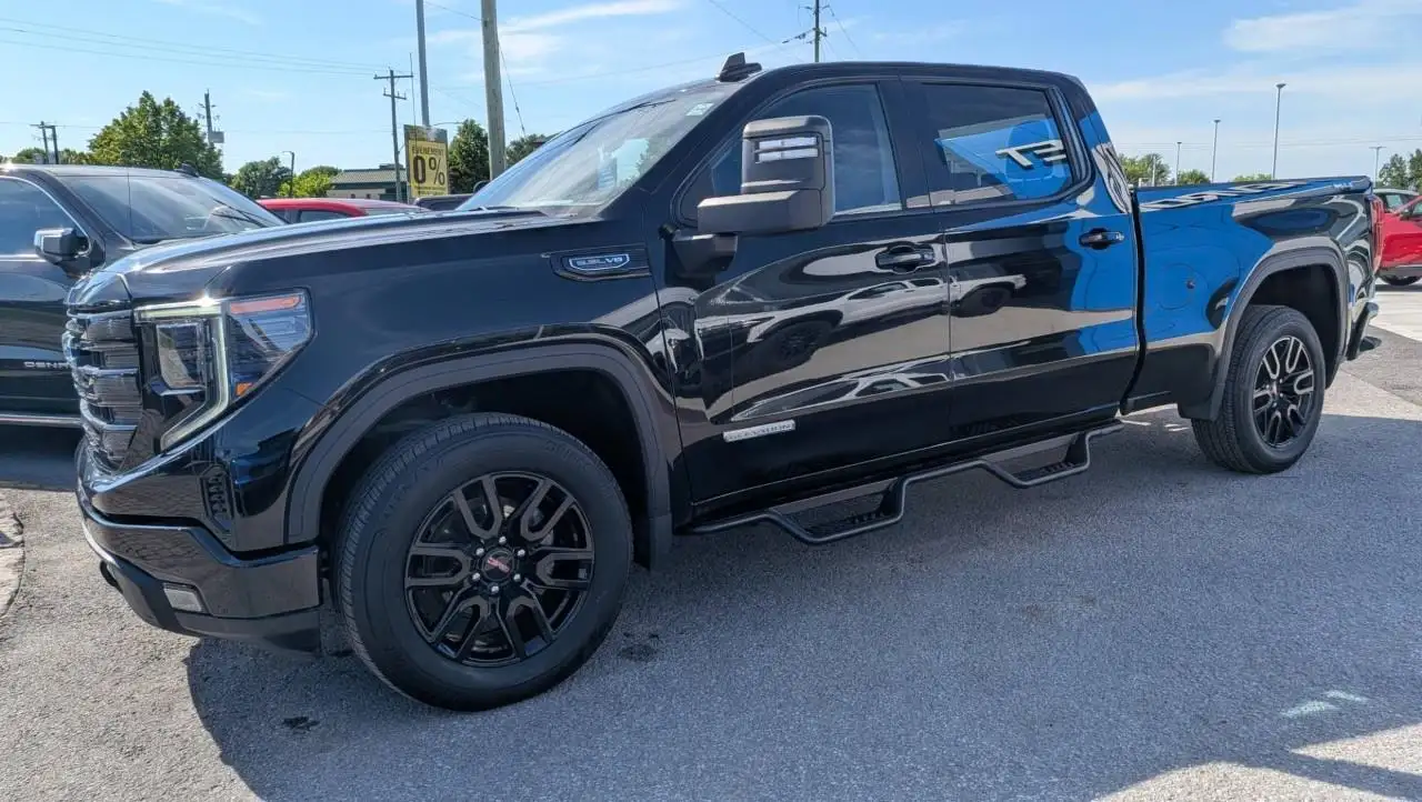 GMC Sierra 1500 снимка GMC Sierra 1500