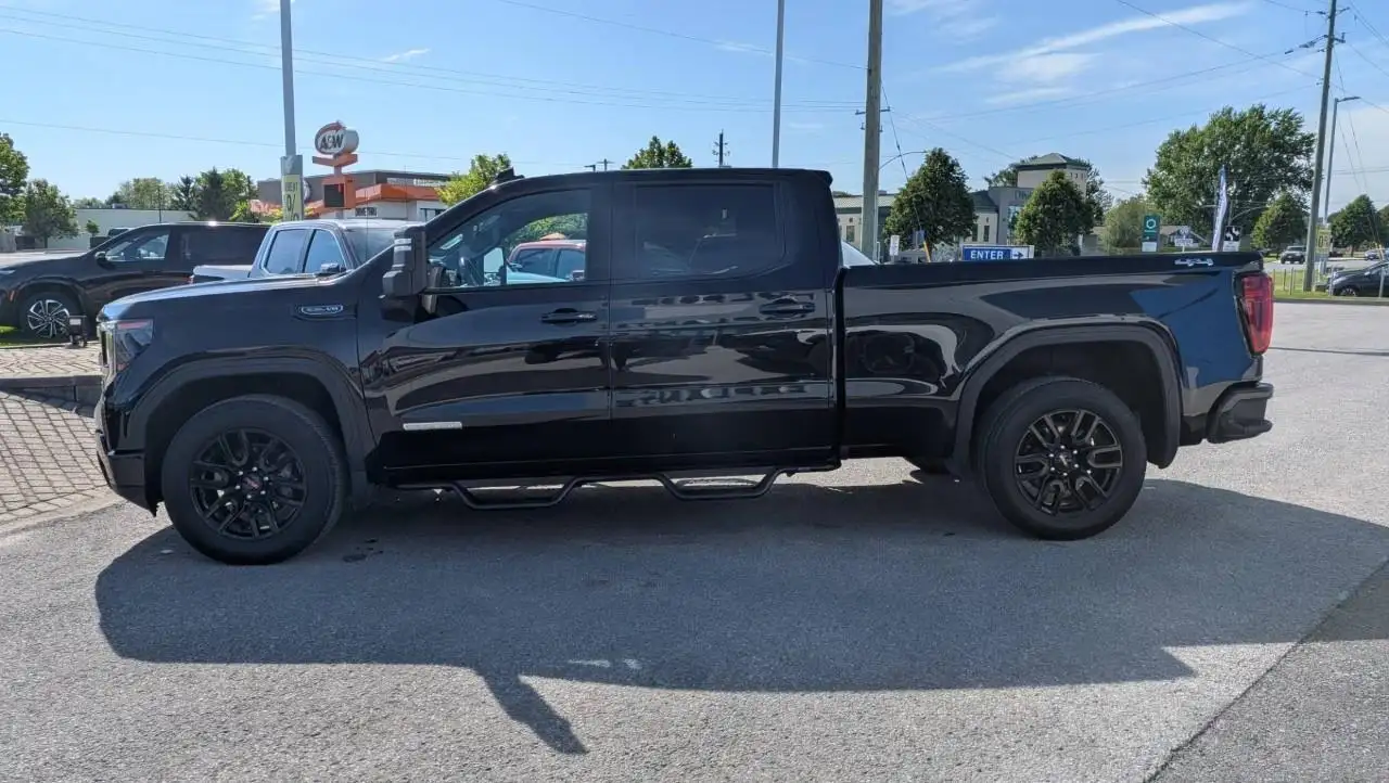 GMC Sierra 1500 снимка GMC Sierra 1500