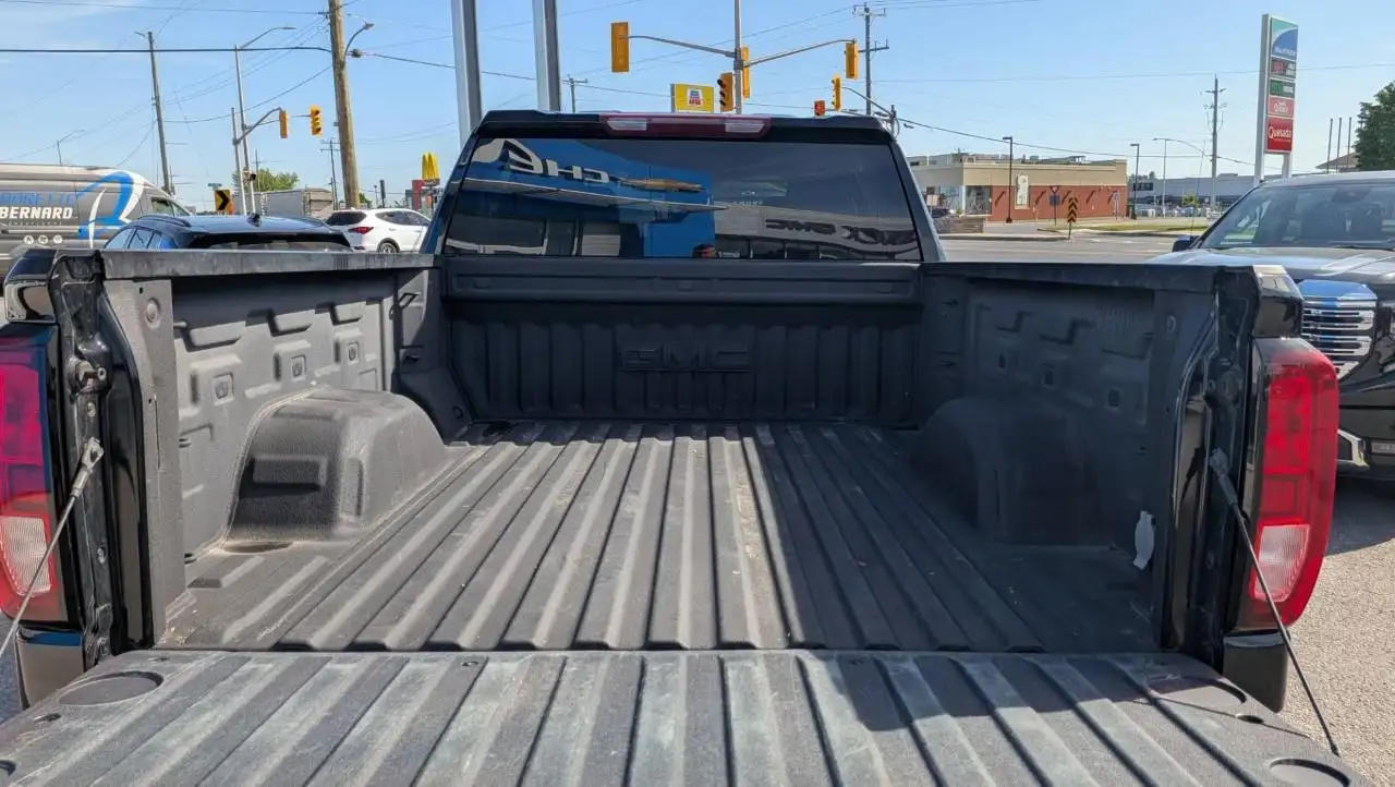GMC Sierra 1500 снимка GMC Sierra 1500