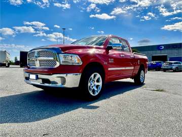 Laramie 5.7 V8 HEMI 400 hp