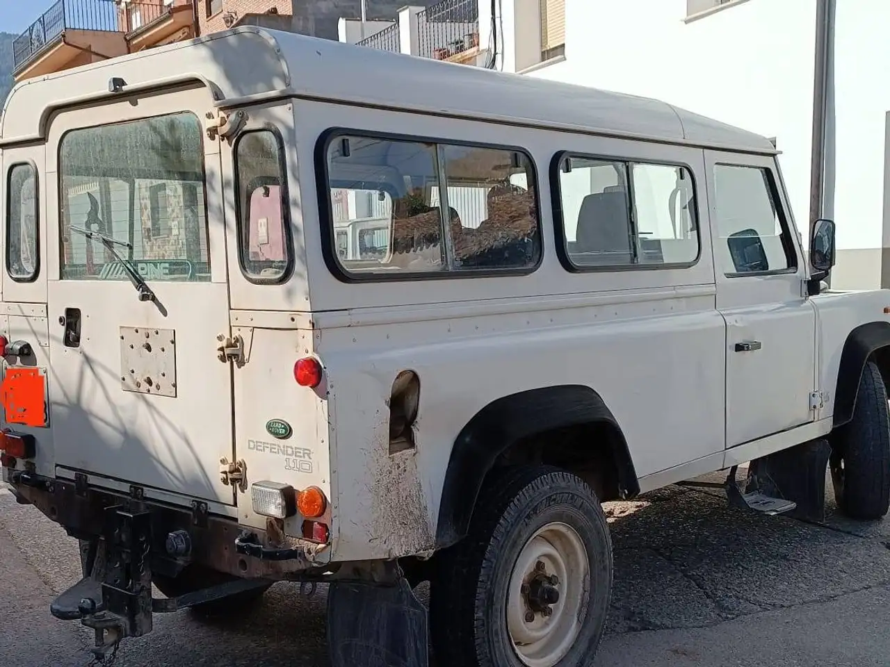 Land Rover Defender 110 TDI SW, foto 3