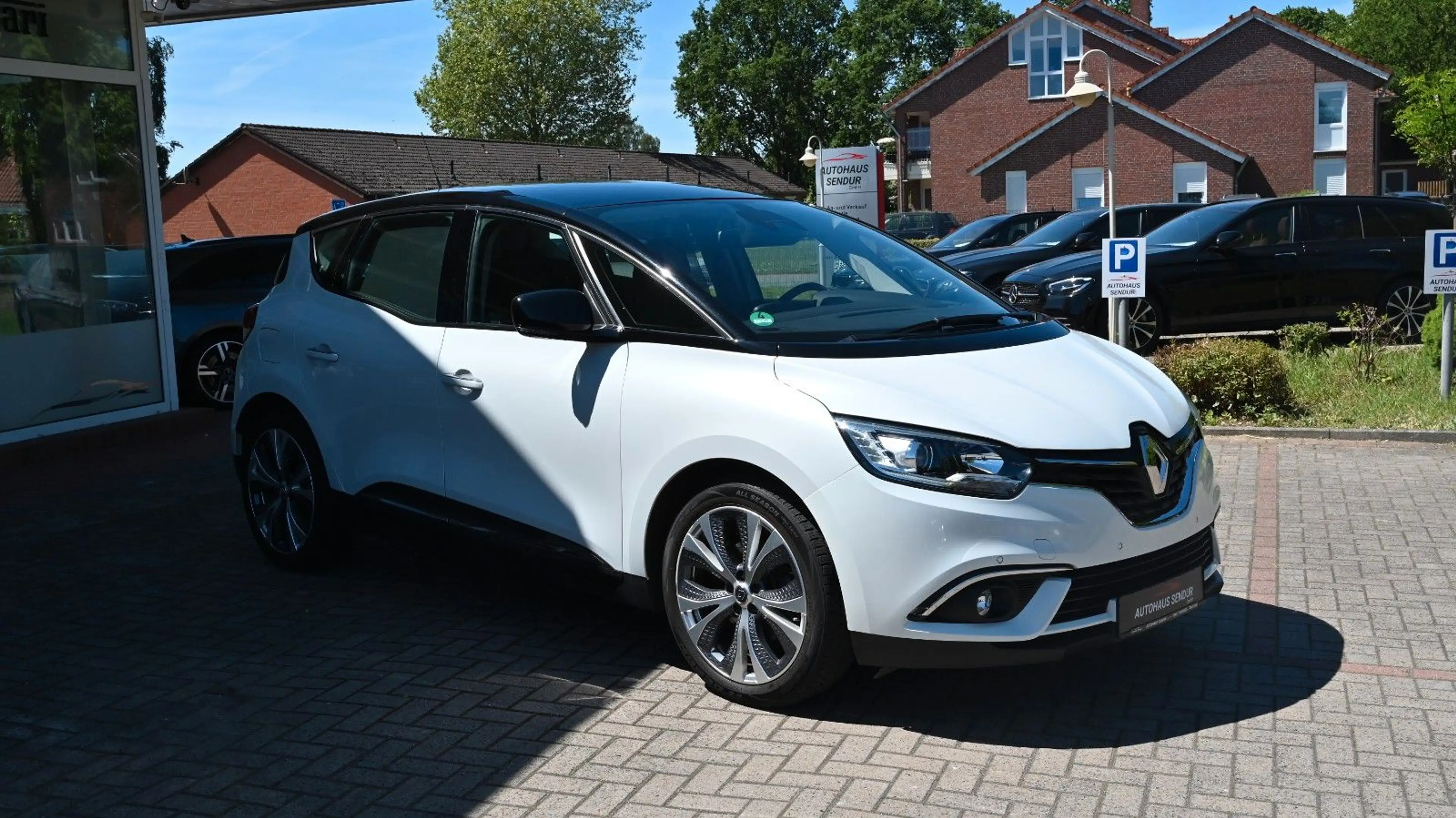 Renault Scenic IV Intens *TEMPO*NAVI*LEDER*TOP — photo 8