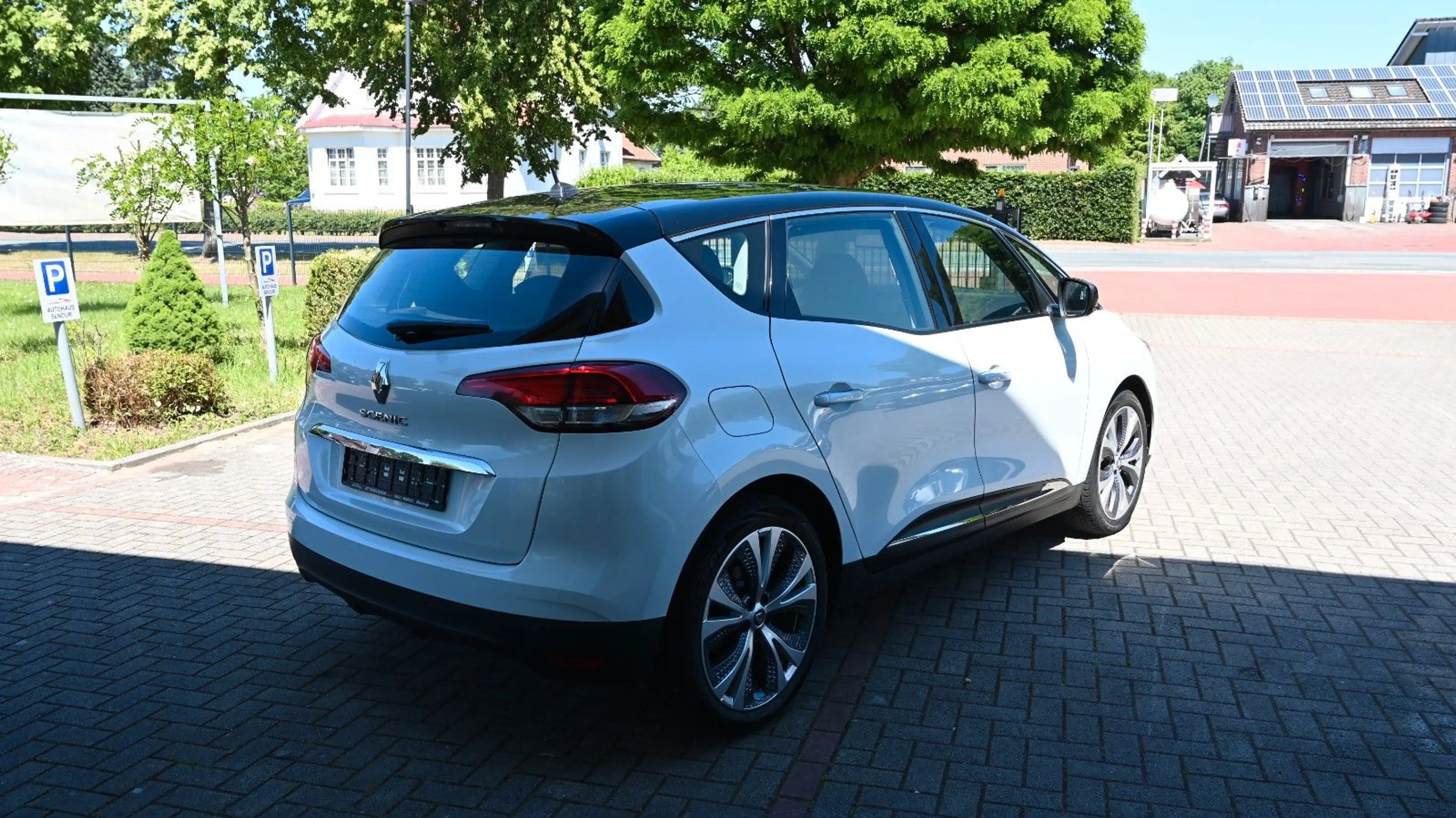 Renault Scenic IV Intens *TEMPO*NAVI*LEDER*TOP — photo 6