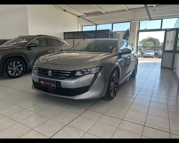 Peugeot 508 2ª serie BlueHDi 130 Stop&Start EAT8 SW Allure