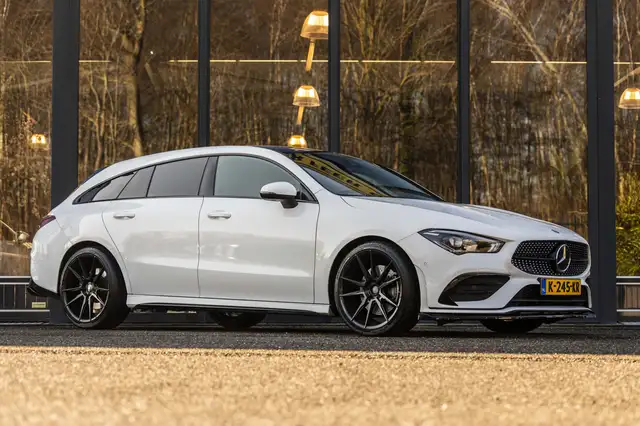 Mercedes-Benz CLA 220 Shooting Brake Advantage