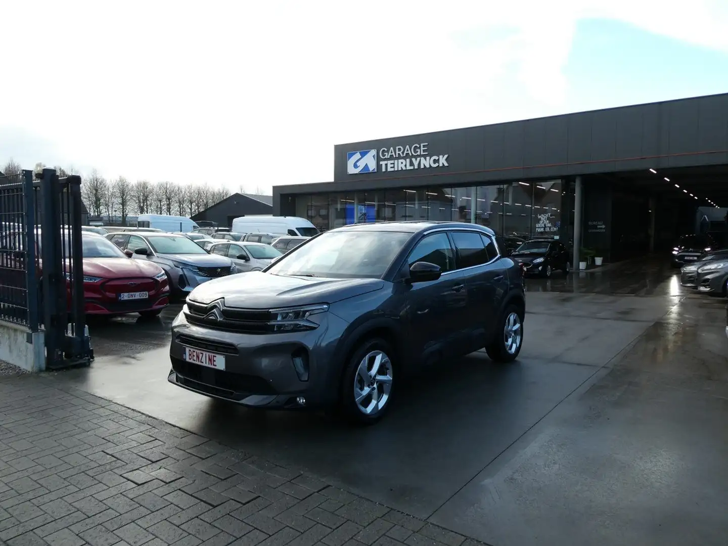 Citroen C5 Aircross 1.2 i benzine 130pk Plus Camera '23 (12036) Gris - 2