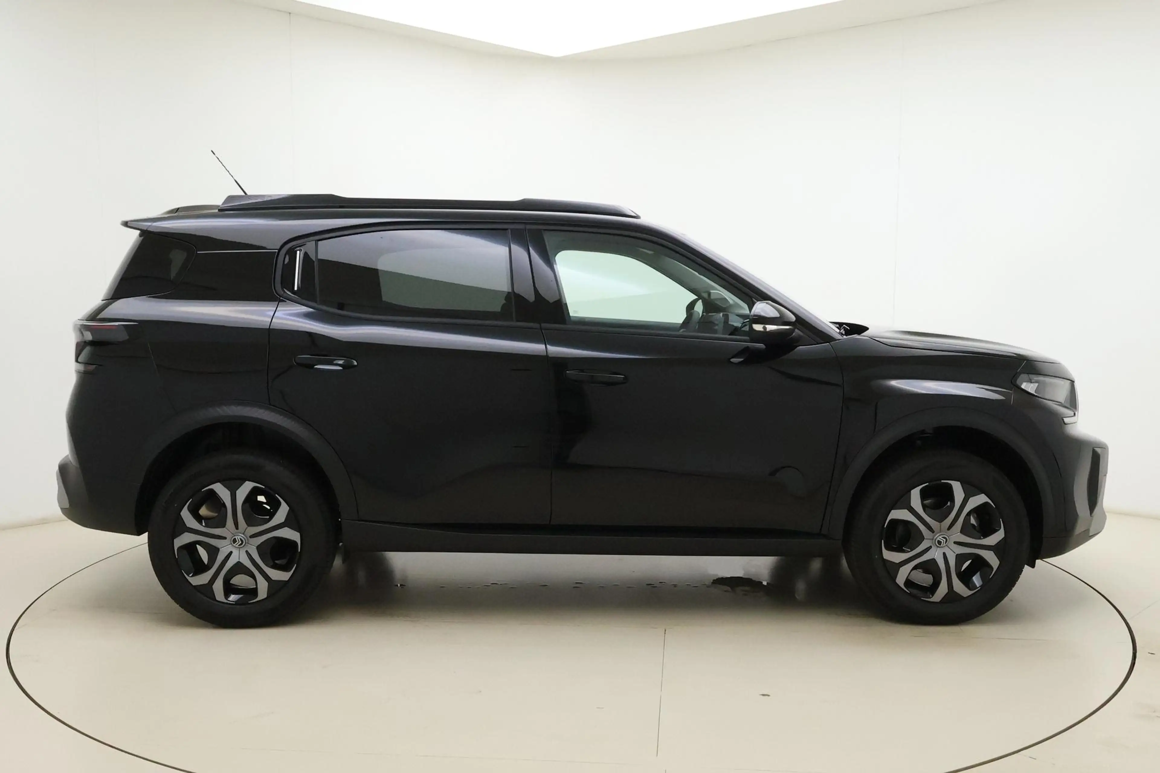 Citroen C3 Aircross 1.2 Turbo 100pk Plus 7p. DEMO | Camera| LM velgen — photo 12