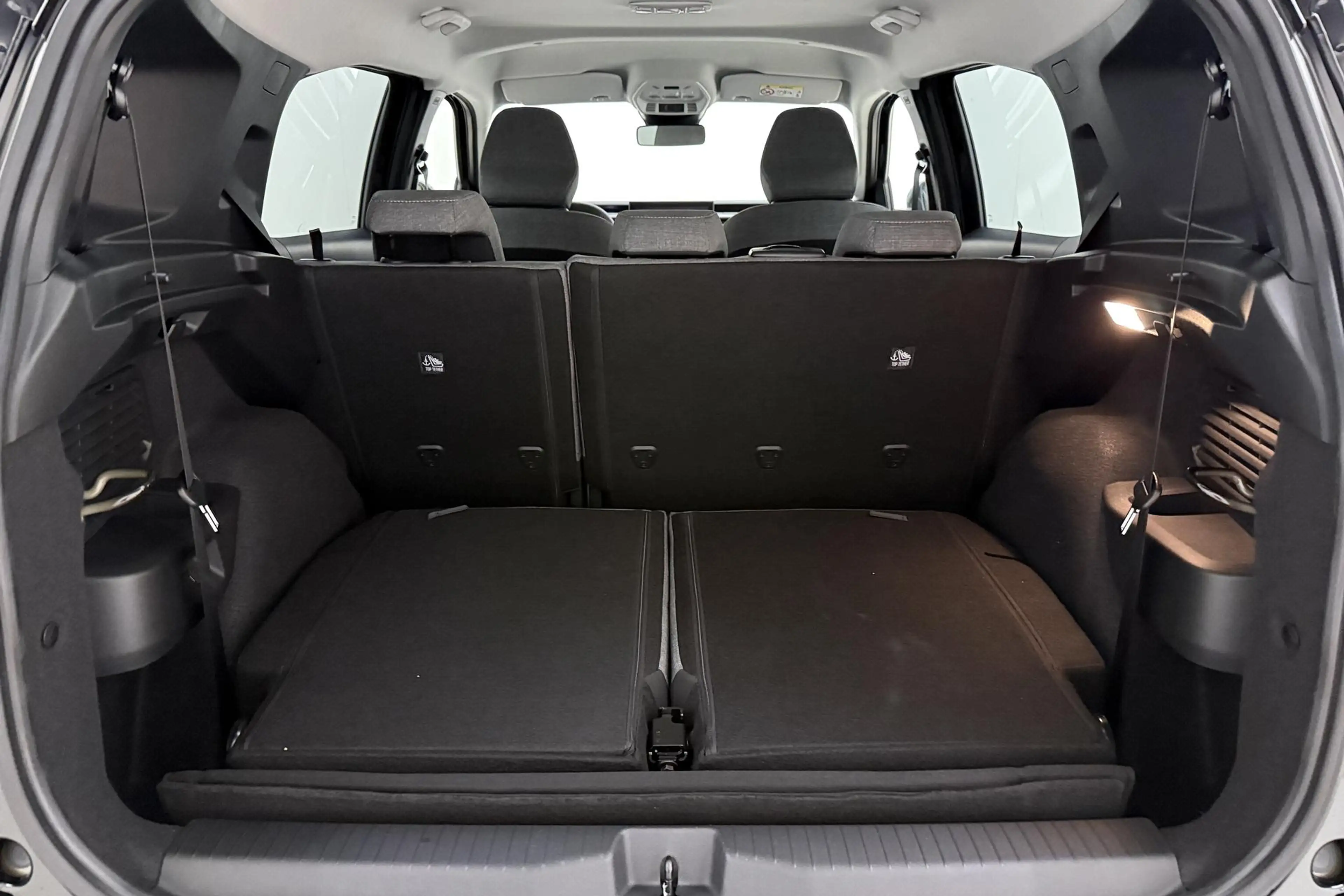 Citroen C3 Aircross 1.2 Turbo 100pk Plus 7p. DEMO | Camera| LM velgen — photo 6