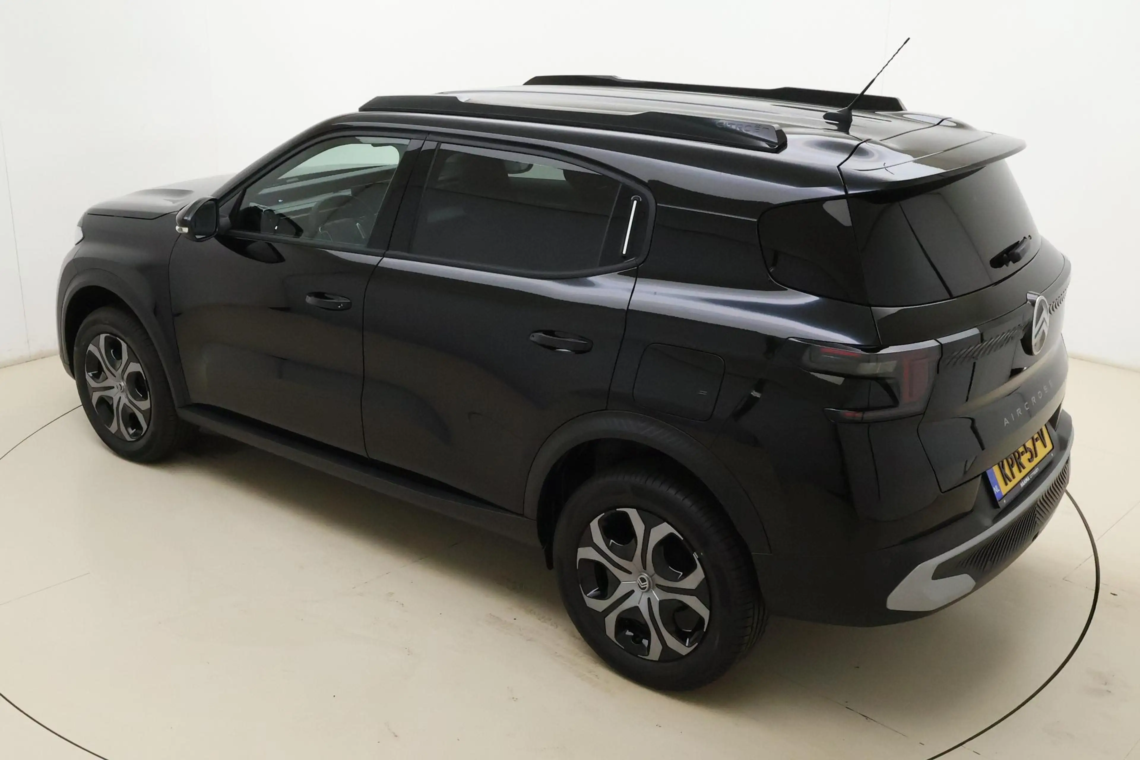 Citroen C3 Aircross 1.2 Turbo 100pk Plus 7p. DEMO | Camera| LM velgen — photo 7