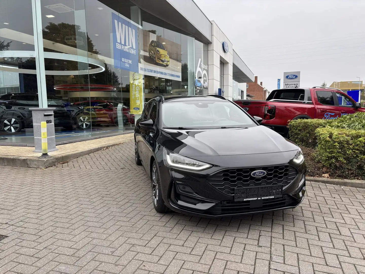 Ford Focus ST-LINE X CLIPPER MHEV Ecoboost 155PK AUT OC3374 Zwart - 1