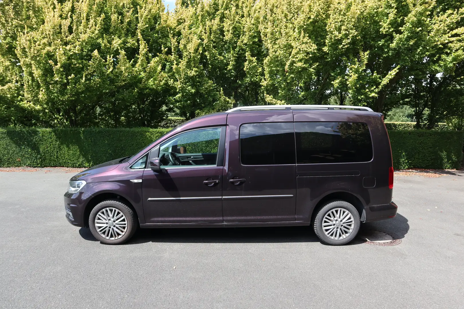 Volkswagen Caddy Maxi Highline 1,4 TSI BMT*1.Hand*Garantie* Mauve - 2
