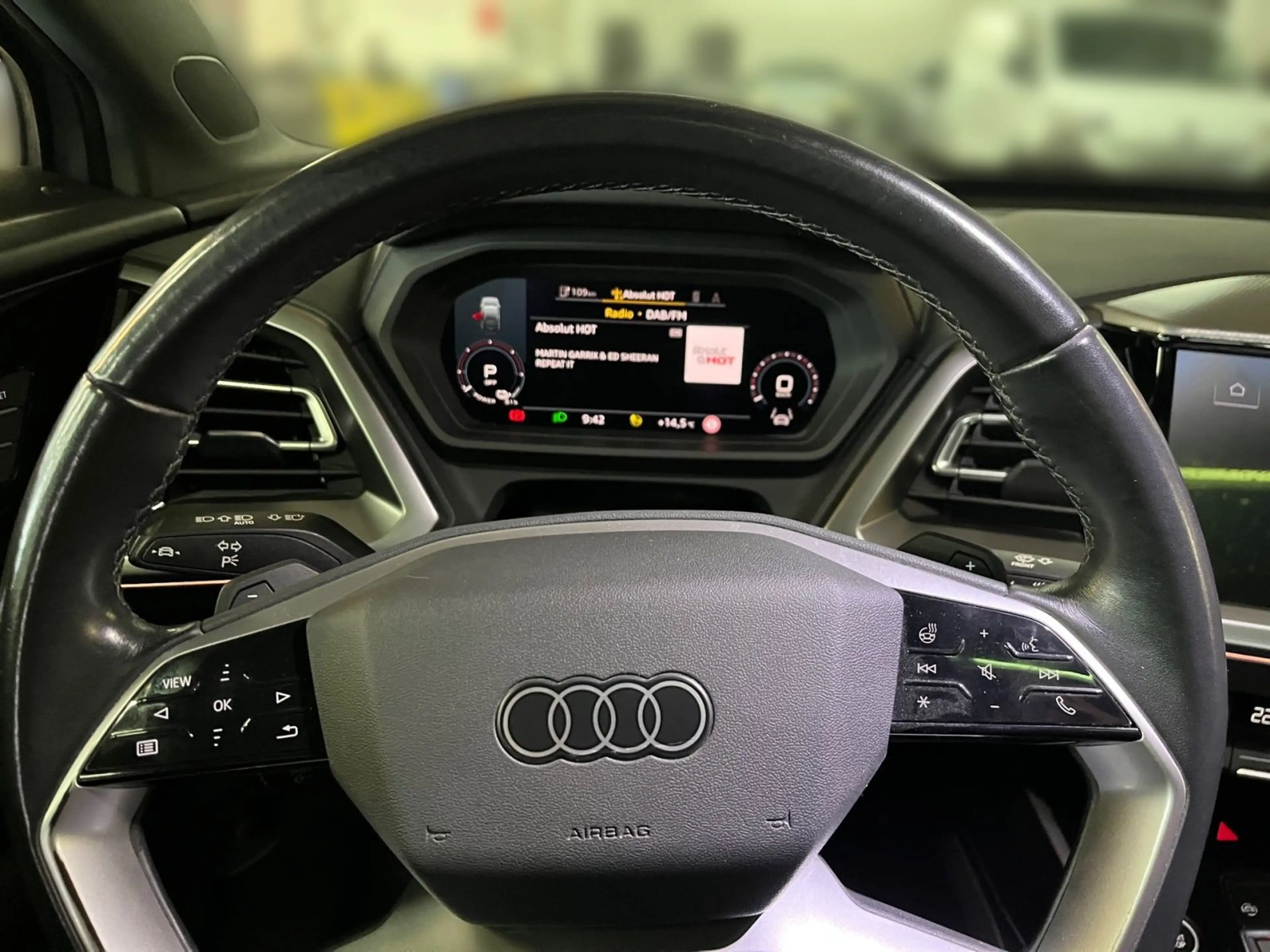 Audi Q4 e-tron 35 s-line Ext. AssistenzPlus — photo 9