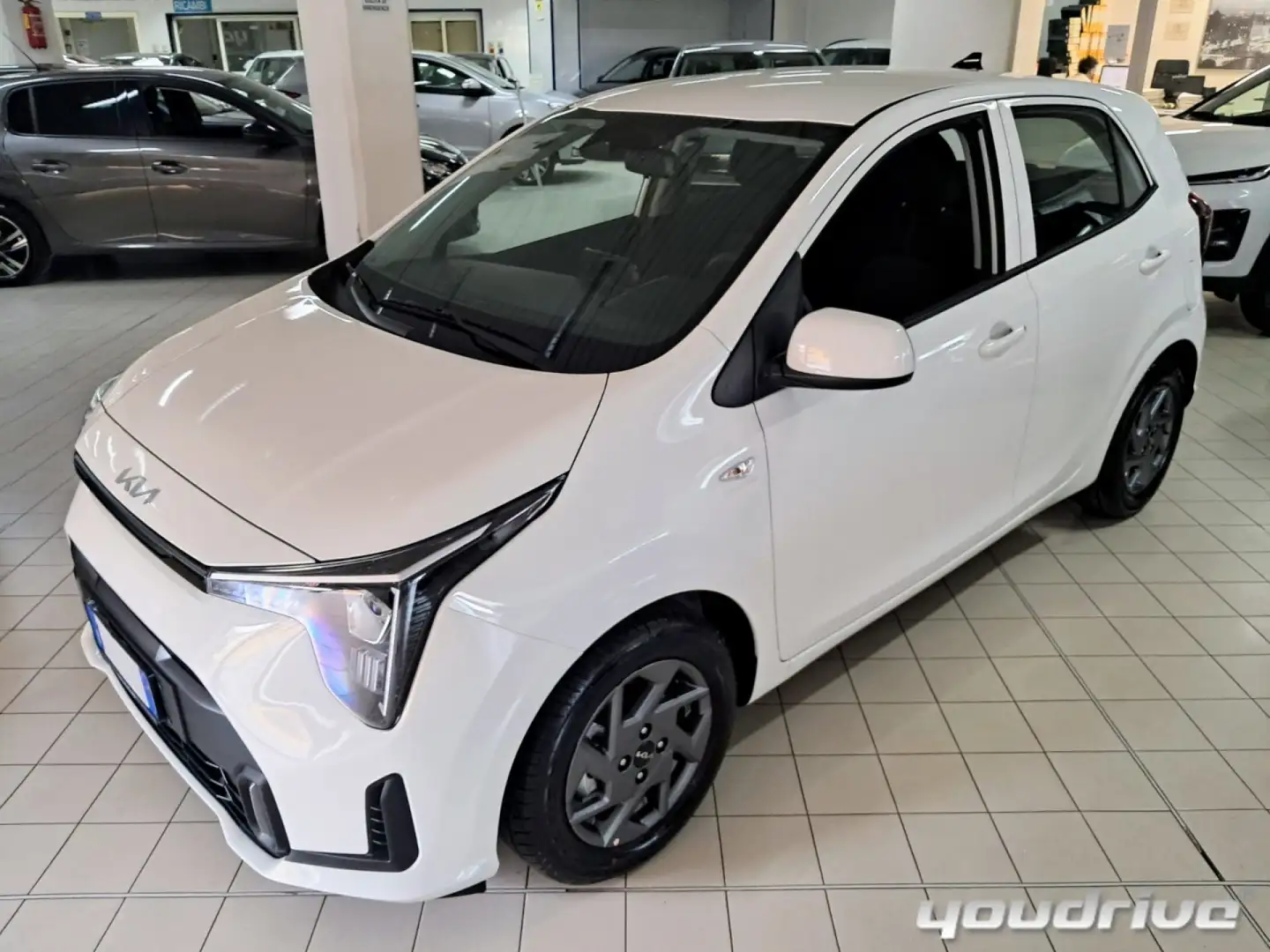 Kia Picanto 1.0 12V GPL 5 porte Urban KM0 Bianco - 2