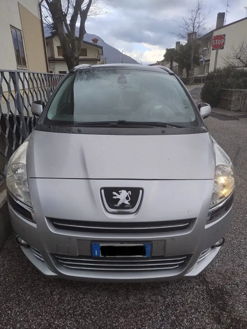 Peugeot 5008 2.0 hdi 16v Allure (feline) 150cv - 1