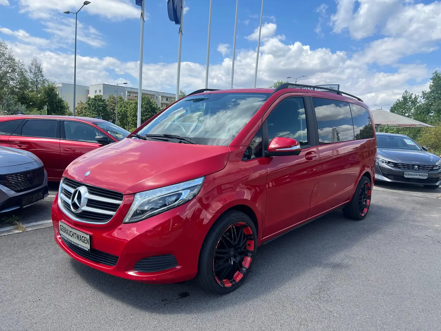 Mercedes-Benz V 220 V -Klasse 220 Kompakt 2.1 163 CDI PDC/SHZ/LED/AHZV Rouge - 1