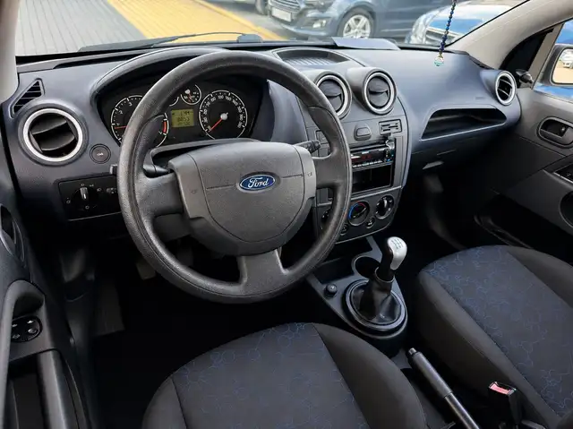 Ford Fiesta view 12