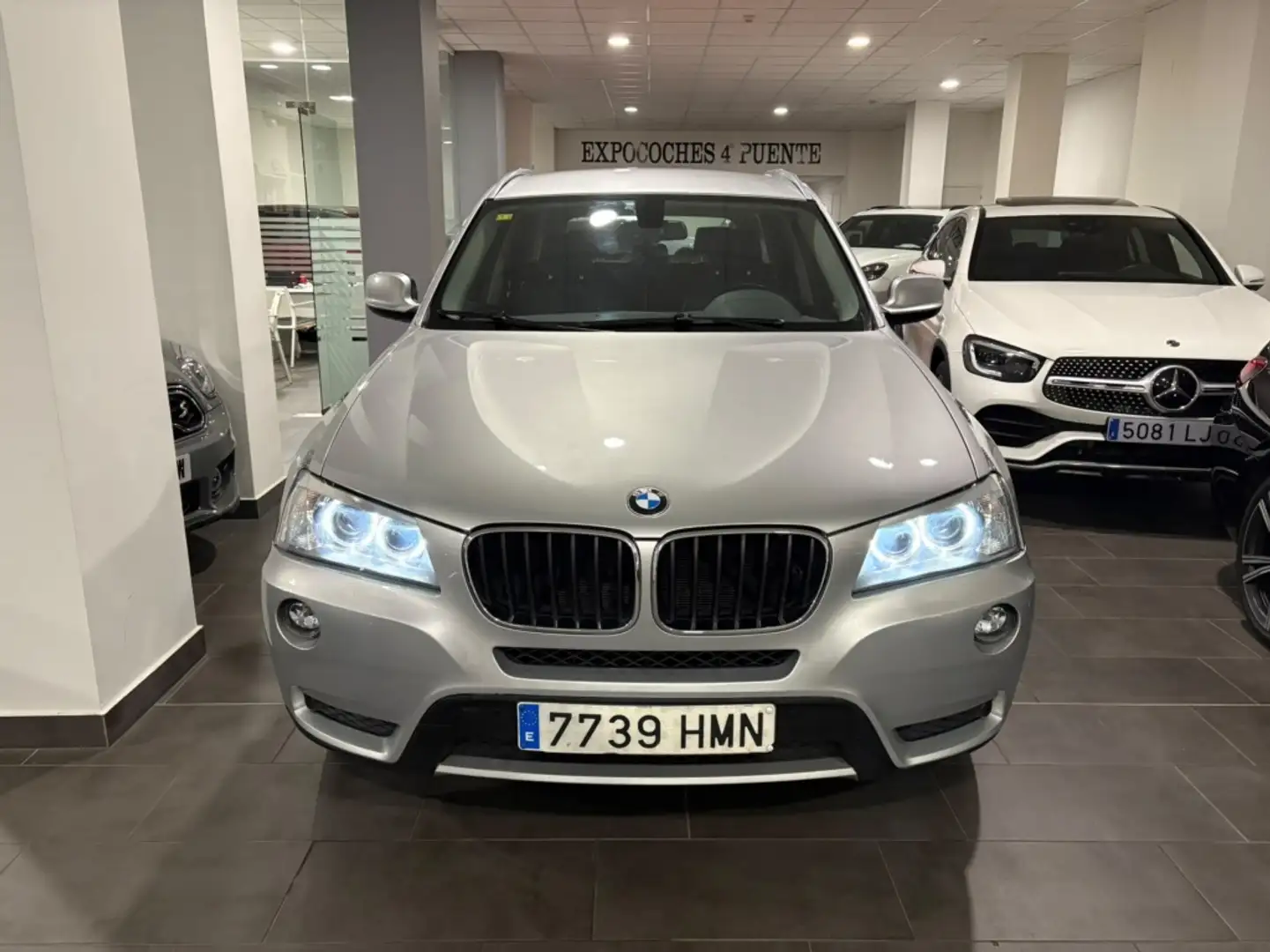 BMW X3 xDrive 20dA Gris - 2
