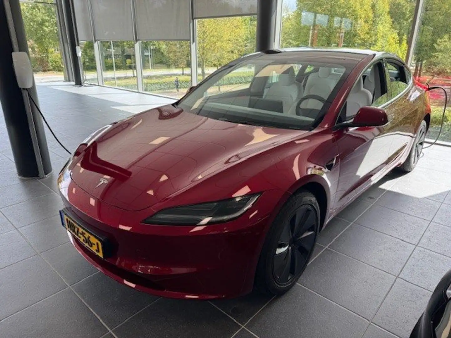 Tesla Model 3 Long Range/Wit interieur/Demo Rouge - 1