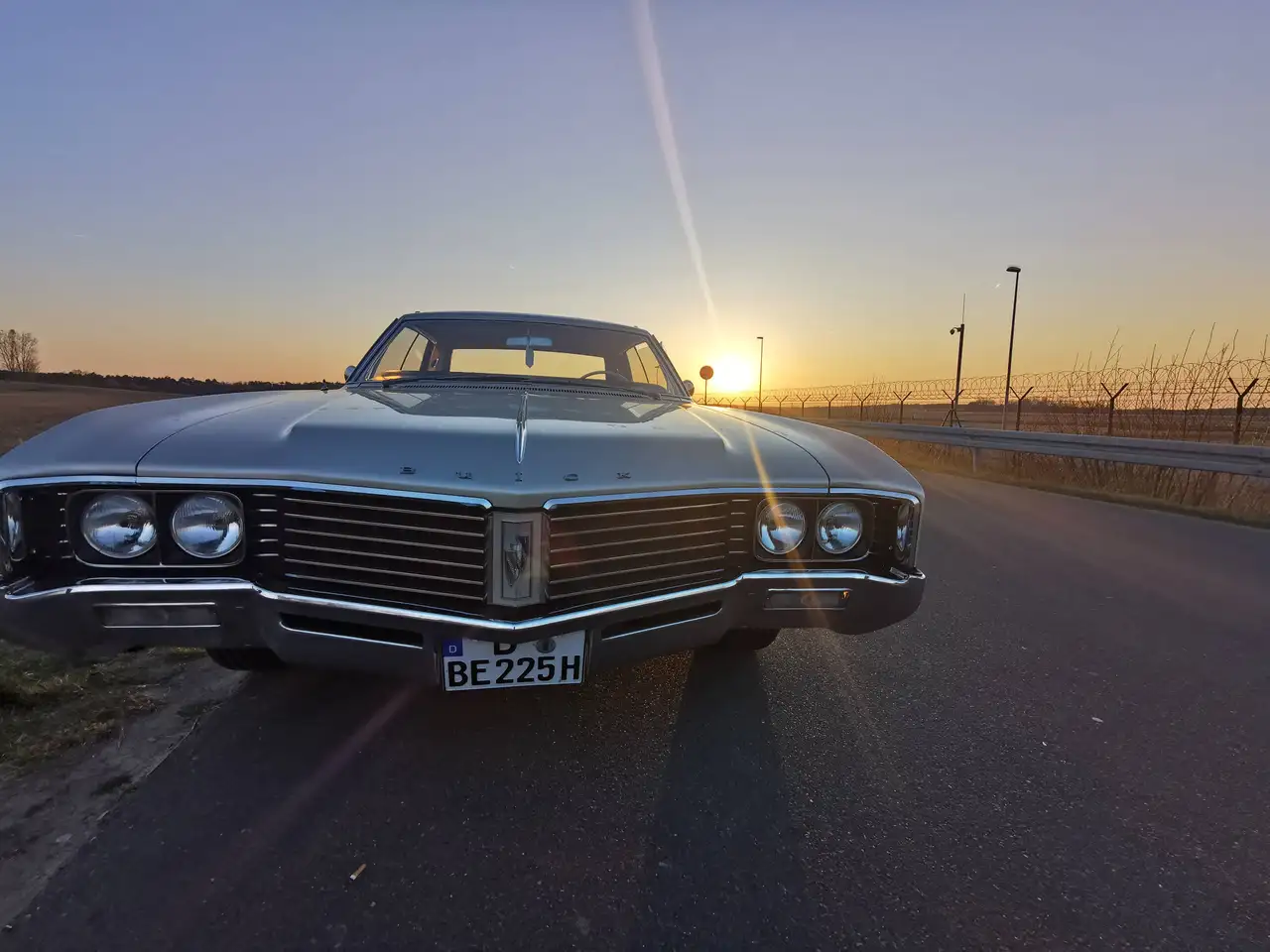 Buick Electra Hardtop Coupe, foto 12