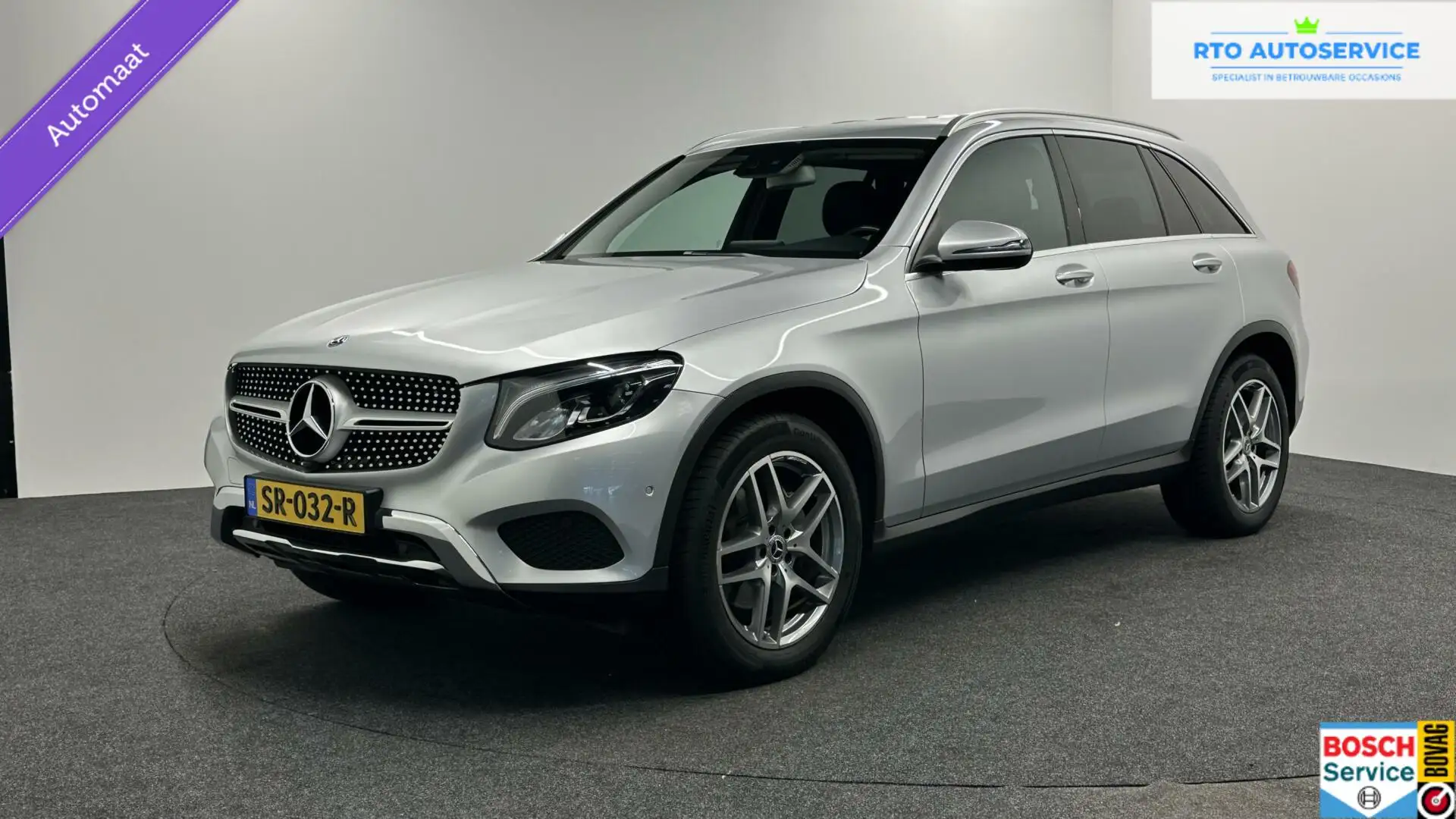 Mercedes-Benz GLC 250 4MATIC Premium Plus Grijs - 1
