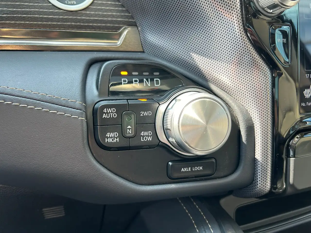 Dodge RAM 2021 — фото 16