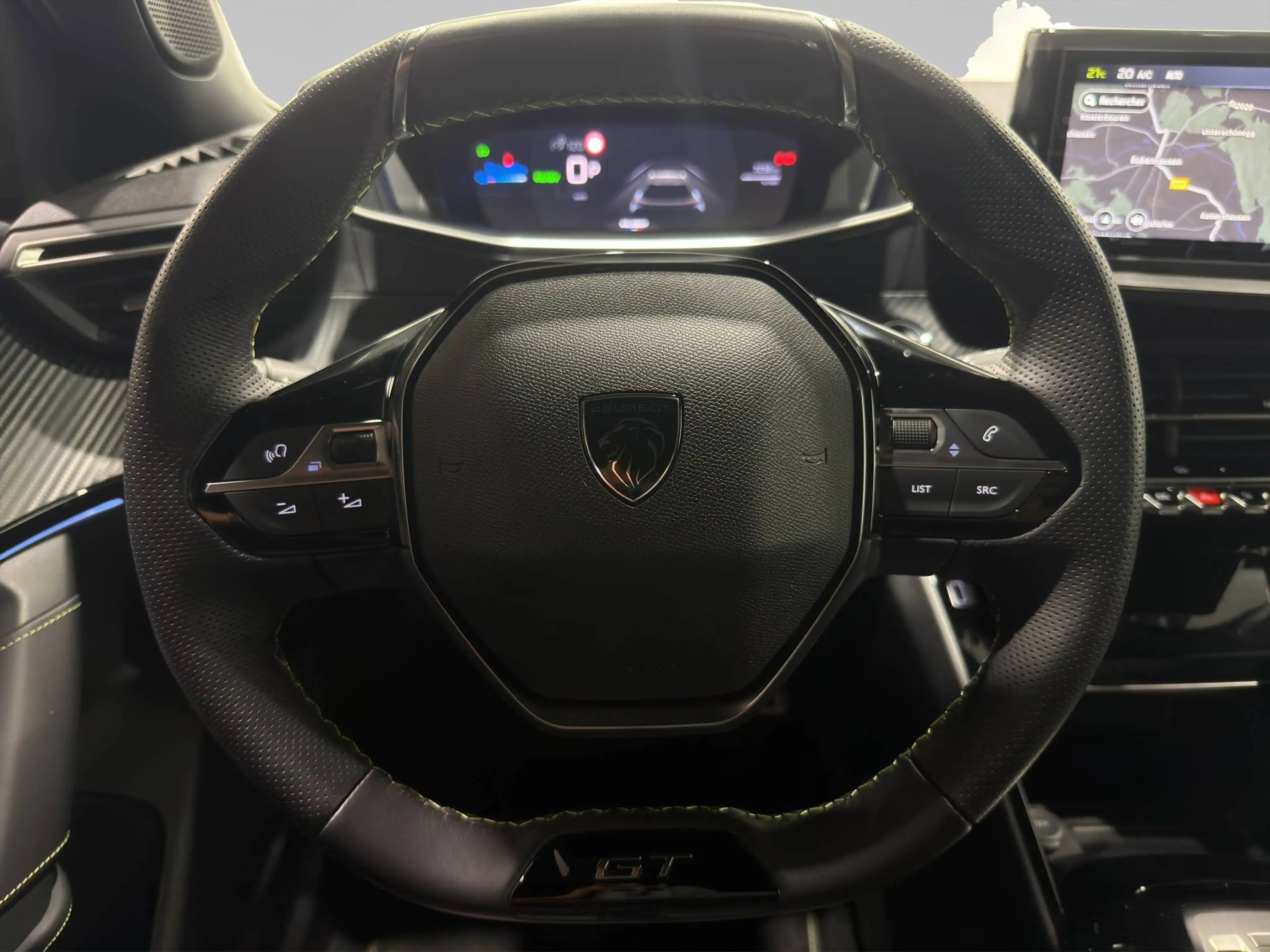 Peugeot e-2008 GT LINE ***APPLE CAR PLAY & ANDROID AUTO WIRELESS*360° CAMERA*** — photo 13