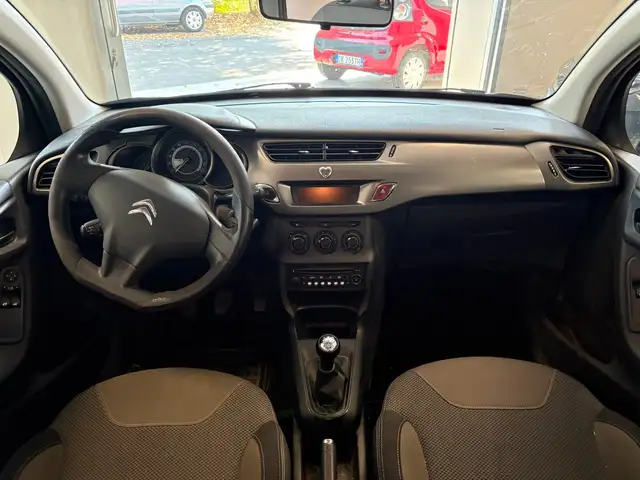 Citroen C3 view 9