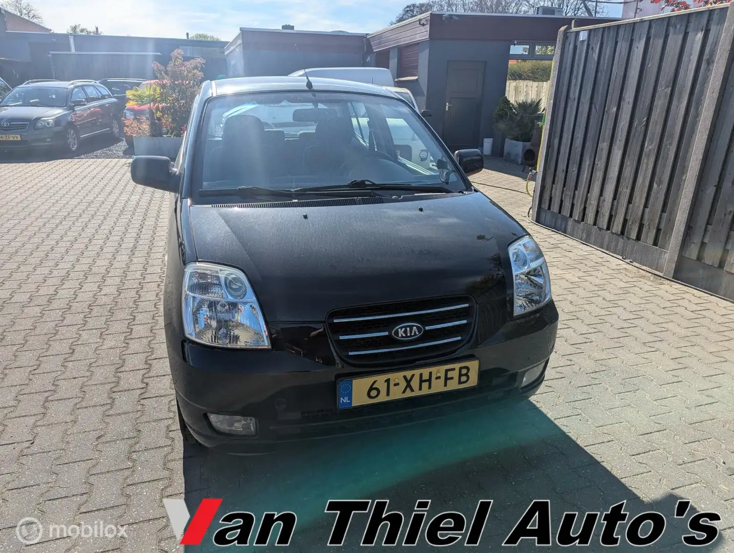 Kia Picanto 1.0 Bling Negro - 1