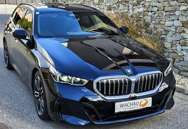 BMW 520 d Touring MHEV Aut.*M-Paket*Memory*Harman Kardon* Ansicht 4