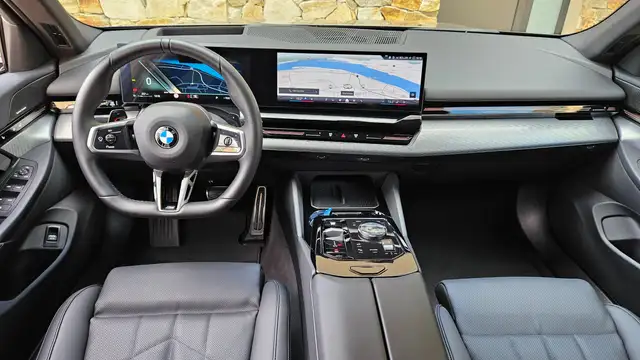 BMW 520 d Touring MHEV Aut.*M-Paket*Memory*Harman Kardon* Ansicht 22