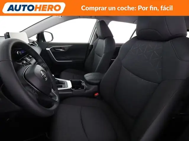 Toyota Rav4 view 11