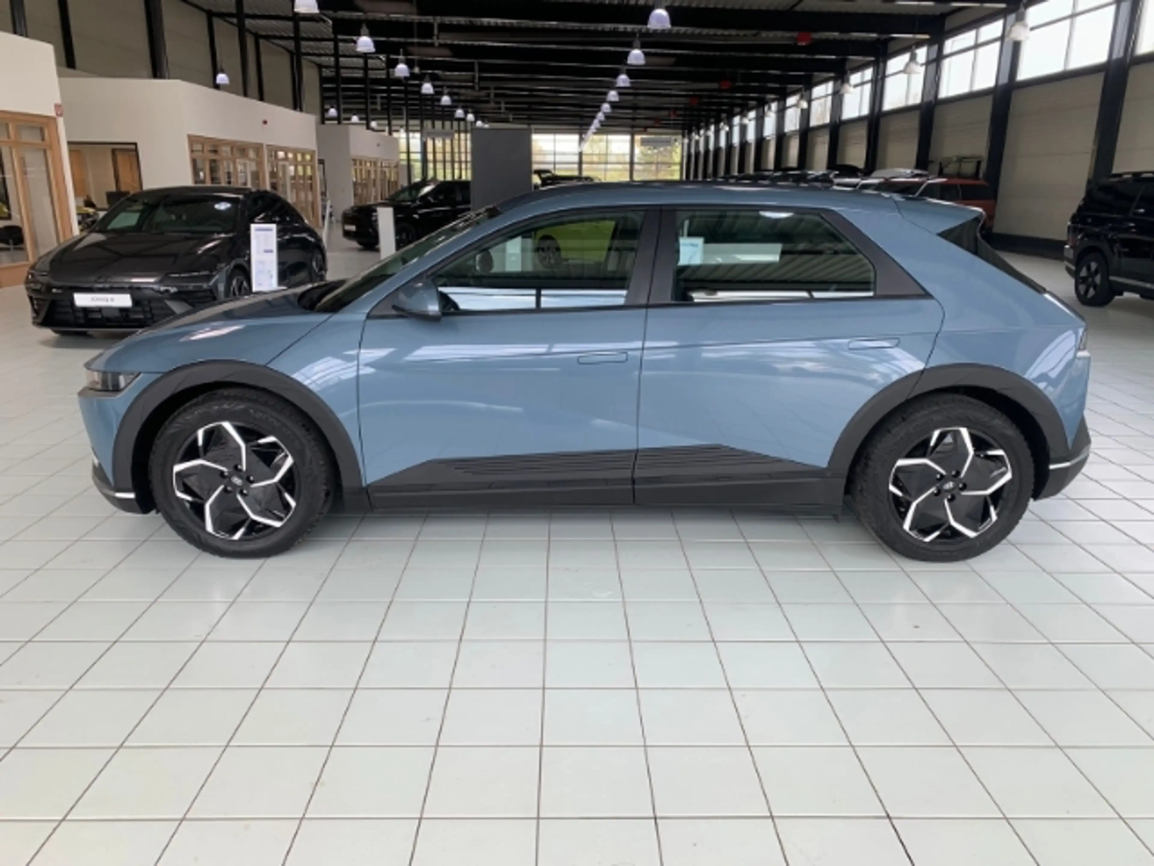 Hyundai IONIQ 5 Allradantrieb 77,4kWh Batt. TECHNIQ-Paket Assisten — photo 5