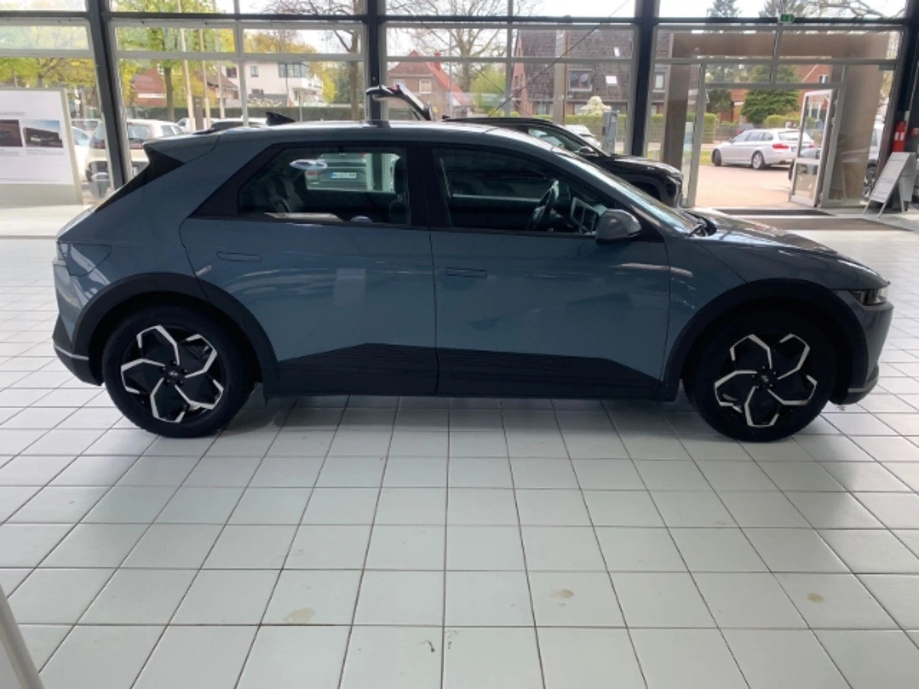 Hyundai IONIQ 5 Allradantrieb 77,4kWh Batt. TECHNIQ-Paket Assisten — photo 4