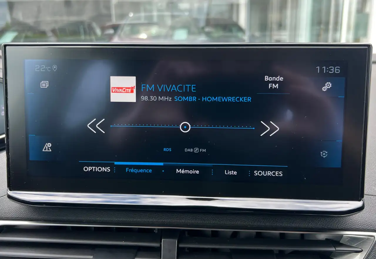 Peugeot 3008 1.2 ESSENCE 130CV / ALLURE / GRAND GPS / CAMERA / CRUISE / CARPLAY, миниатюра 25