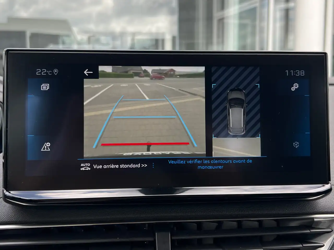 Peugeot 3008 1.2 ESSENCE 130CV / ALLURE / GRAND GPS / CAMERA / CRUISE / CARPLAY, миниатюра 28