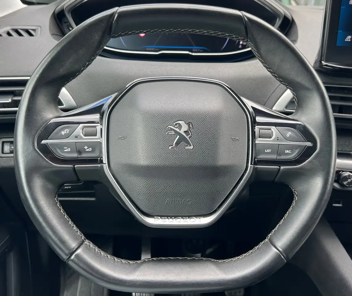Peugeot 3008 1.2 ESSENCE 130CV / ALLURE / GRAND GPS / CAMERA / CRUISE / CARPLAY, миниатюра 18