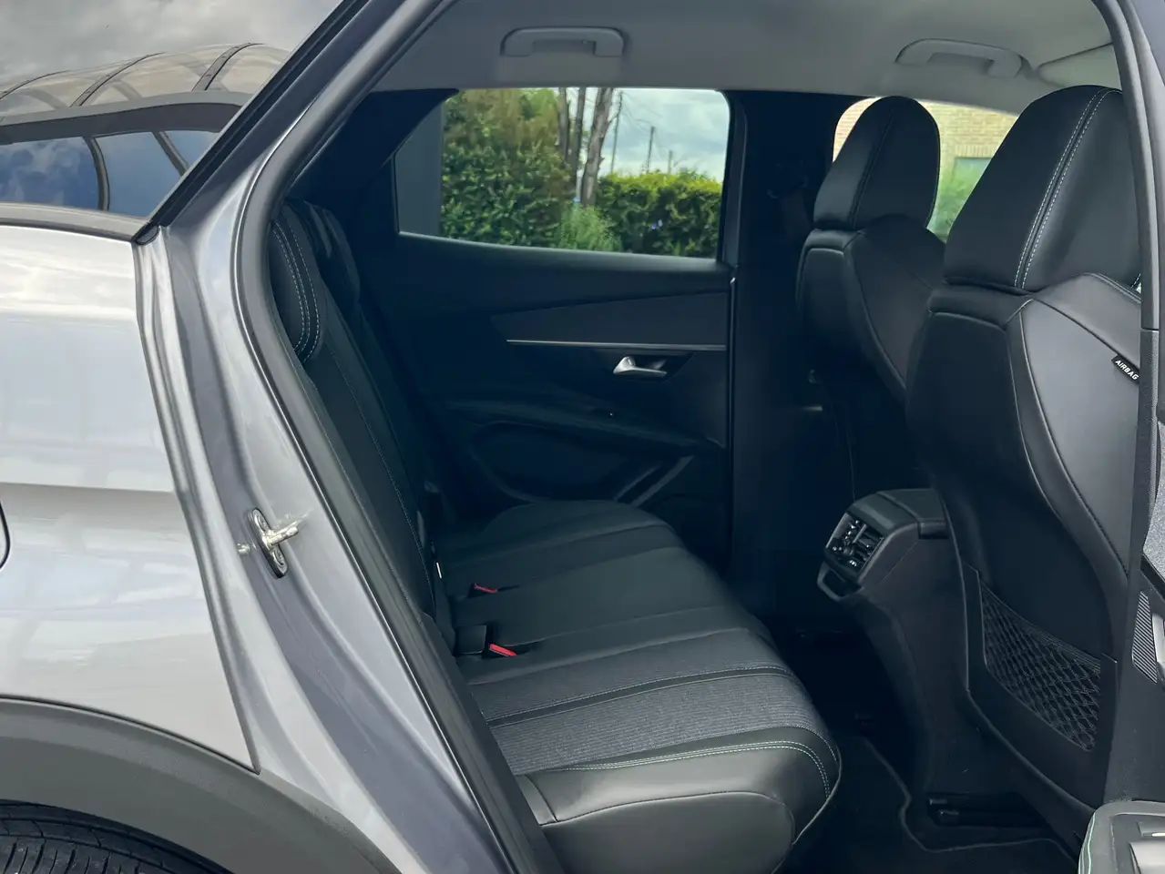Peugeot 3008 1.2 ESSENCE 130CV / ALLURE / GRAND GPS / CAMERA / CRUISE / CARPLAY, миниатюра 14