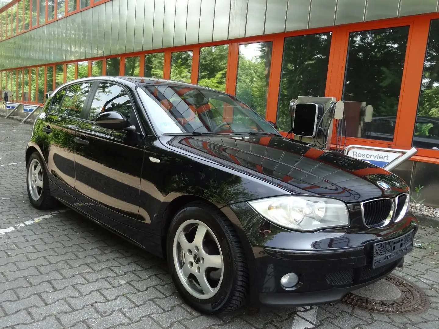 BMW 116 i/Alu/PDC/Teileder/Klima/ Noir - 1