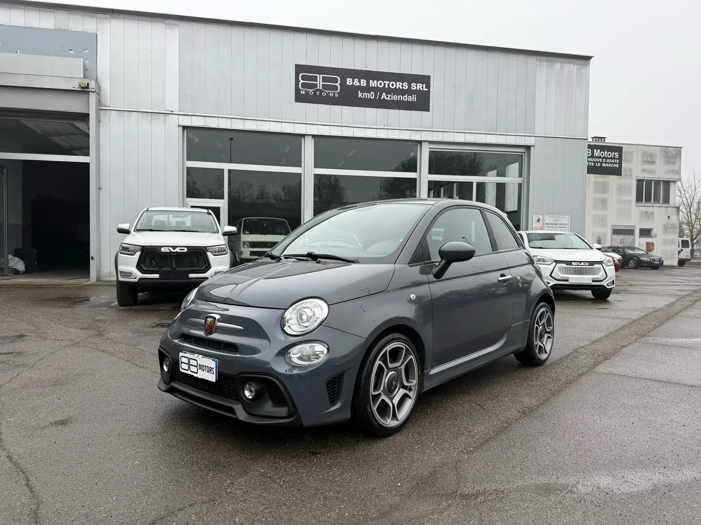 Abarth 595 595 1.4 t-jet 145cv my18 Šedá - 1