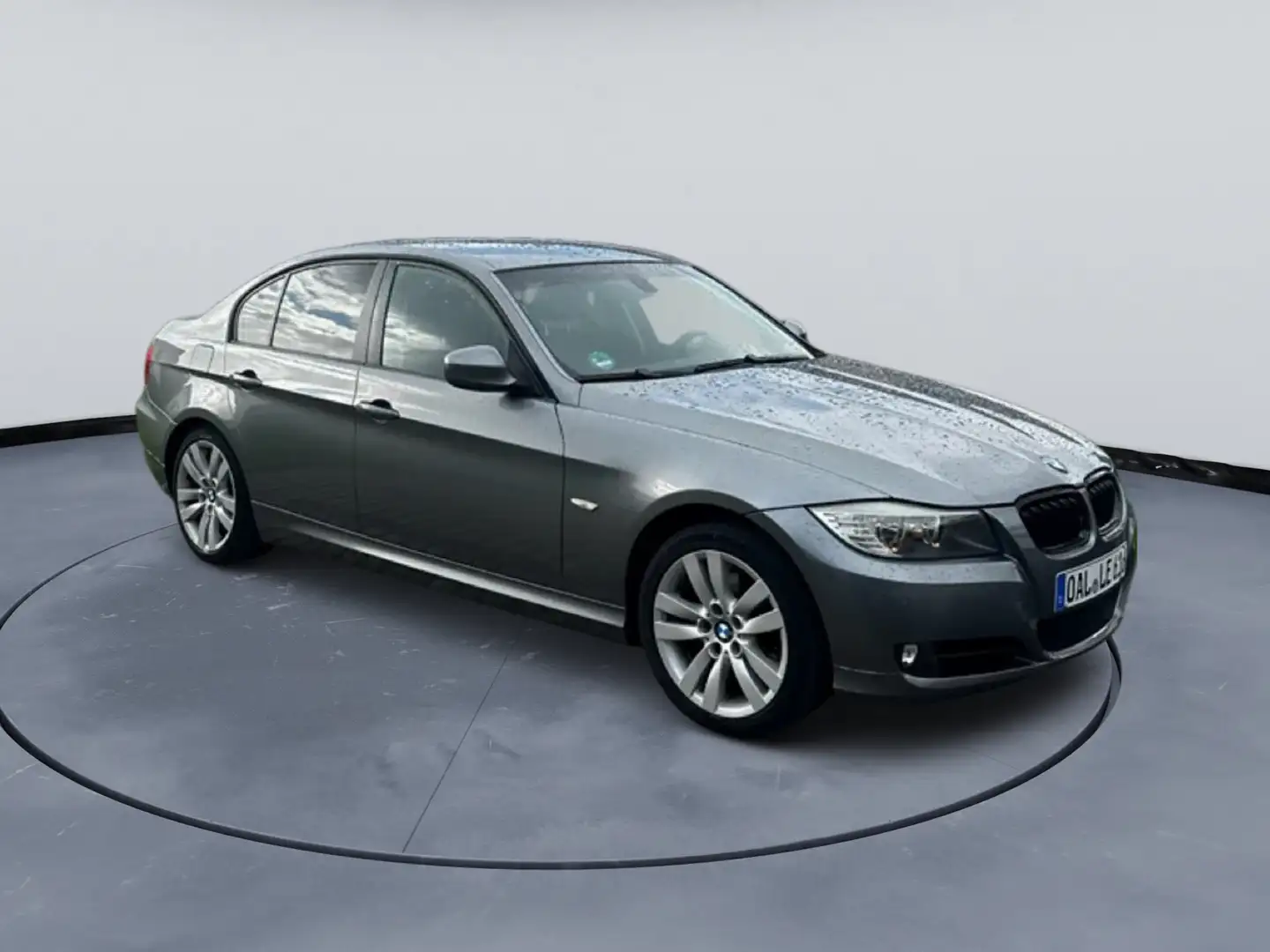 BMW 320 320i Österreich-Paket - 2