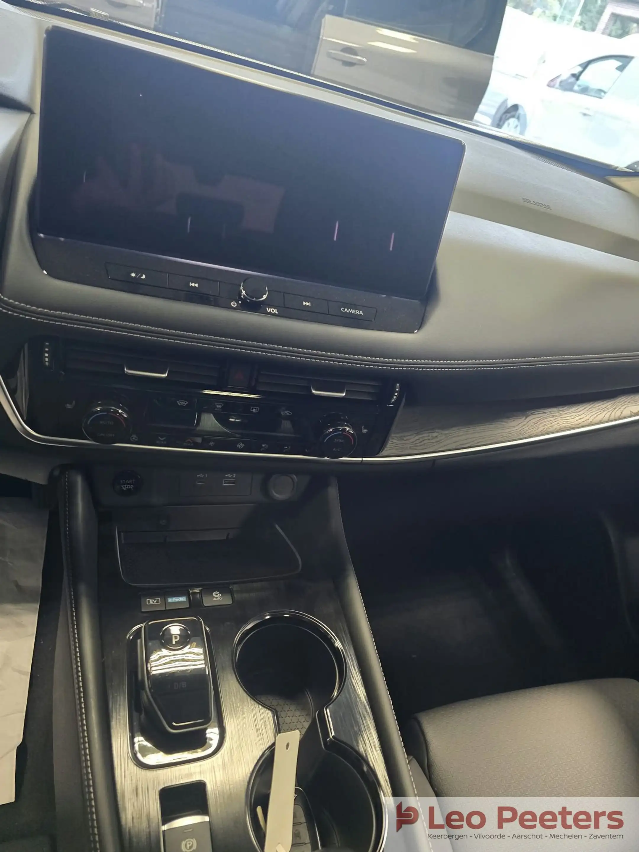 Nissan X-Trail e-POWER Tekna 204pk — photo 10