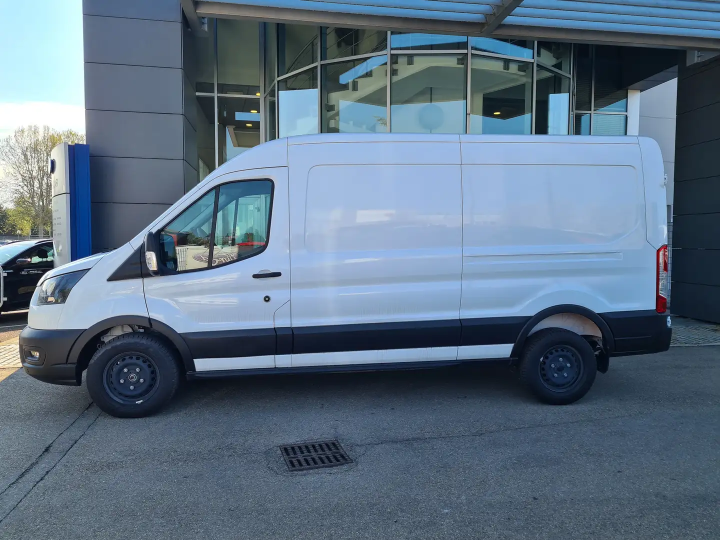 Ford E-Transit Trend 184CV TP 350 Elettrico Blanco - 2