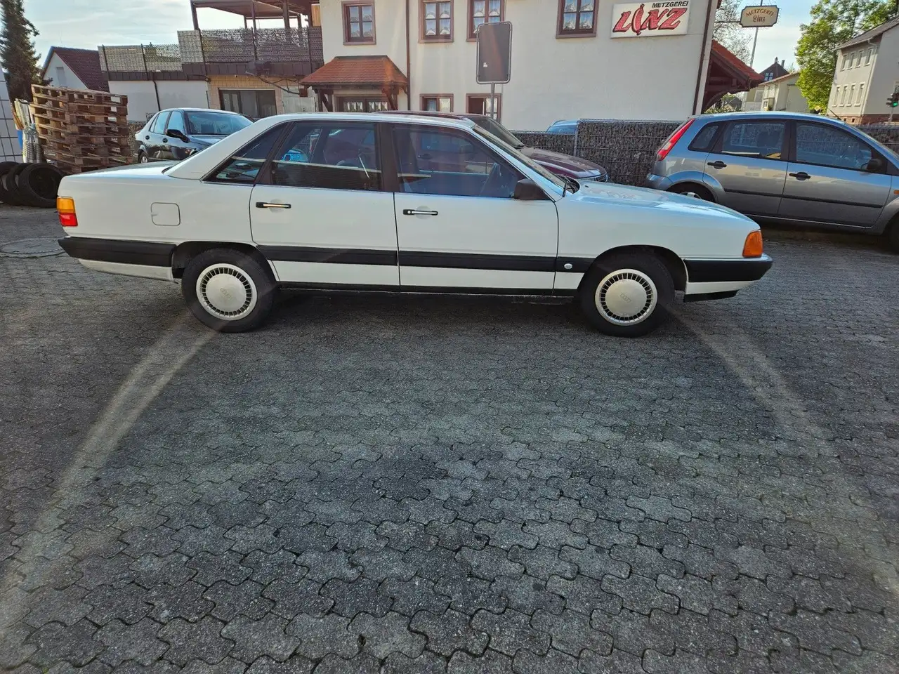 Audi 100, foto 3