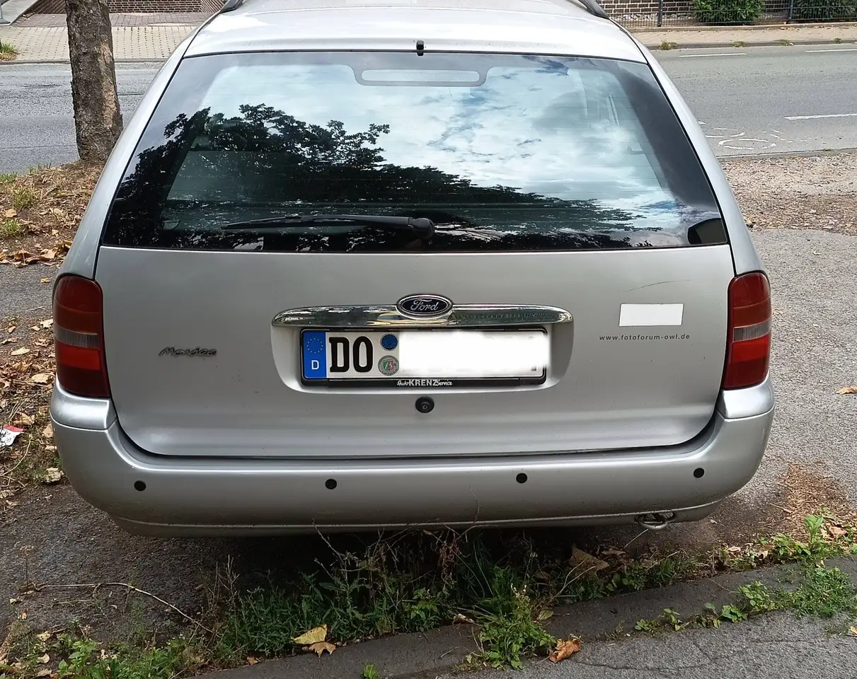 Ford Mondeo Turnier 16V Ghia, foto 4